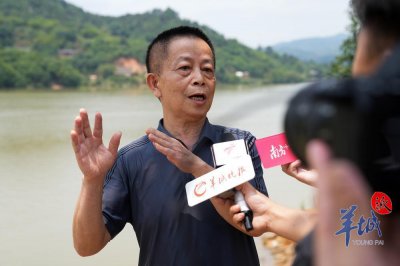 ​梅大高速下跪拦车老人发声：有些后怕，但我不能让他们掉下去