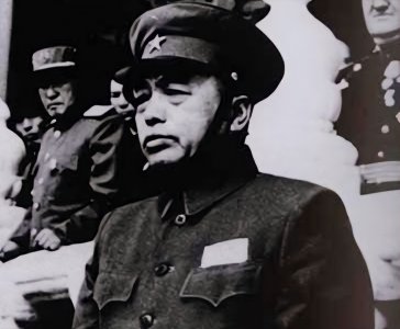 ​浦安修晚年后悔离开彭德怀：他不吃分手梨是对的，我吃错了分手梨