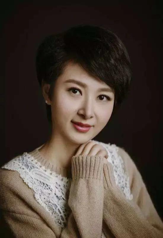 河北电视台女主持人名单表（河北电视台新台花常笑）