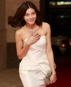 ​车艺莲个人资料