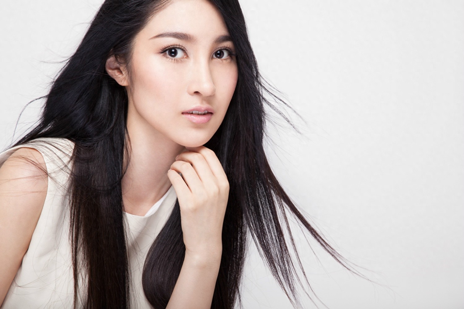 陕西美女，美的不要不要的，不信你看看美女明星姜雯