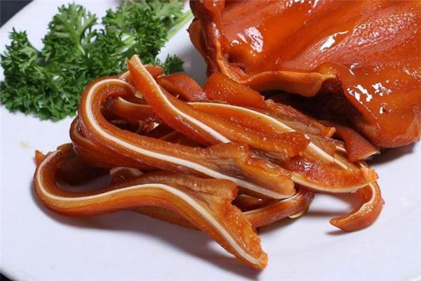 猪耳朵怎么切 猪耳朵的正确切法