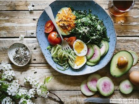 一周低碳水减肥食谱