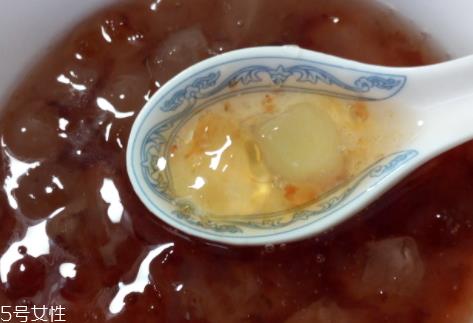 皂角米怎么泡发 冷水泡即可