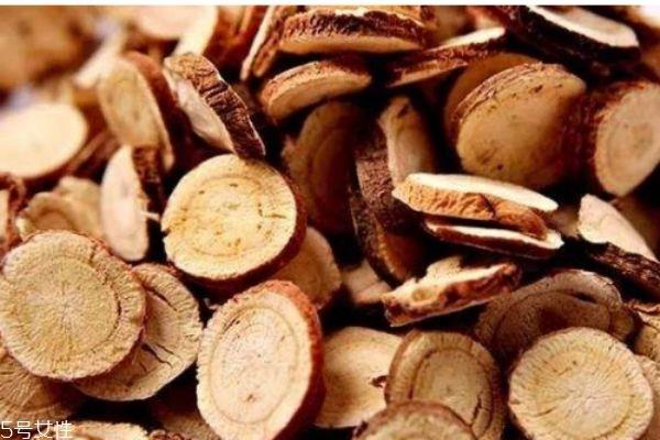 吃山甘草有什么好处呢 山甘草主要分布在哪里呢