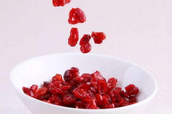 孕妇可以吃蔓越莓吗 孕妇吃蔓越莓有什么注意的吗