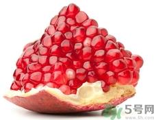 石榴籽能吃吗?吃石榴籽的功效与作用