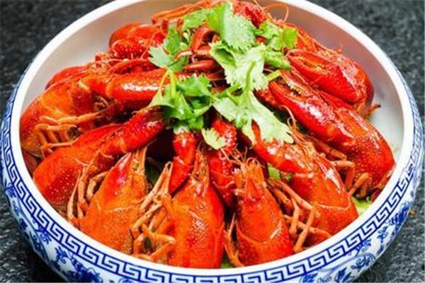 小龙虾要去虾线吗 小龙虾去虾线好还是不去虾线好