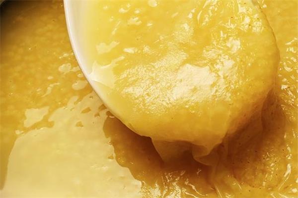 香蕉小米粥的做法 营养价值很高