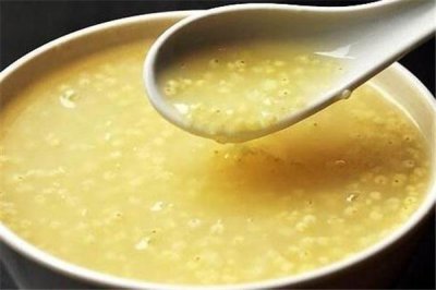 ​香蕉小米粥的做法 营养价值很高