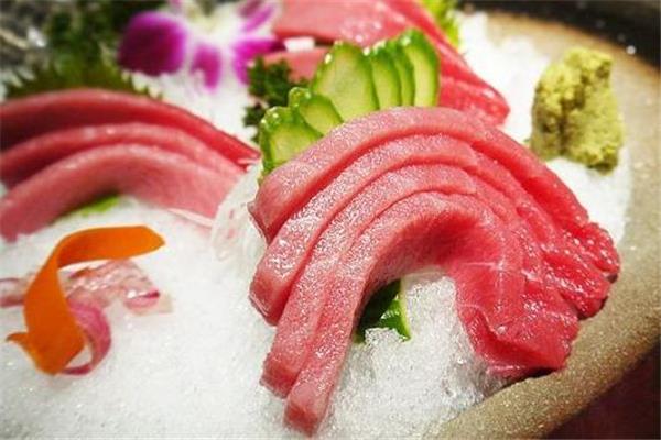 吞拿鱼和金枪鱼一样吗 是一种东西