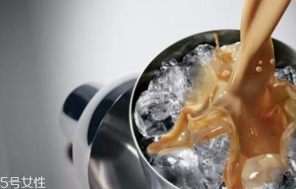 baileys百利甜酒多少度？适合女性的一款酒