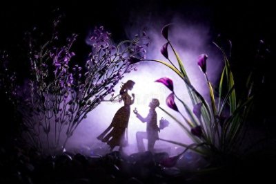 ​女人想“泡”你，常有这4个直接的表现，别忽视