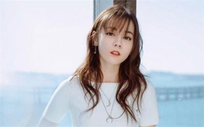 ​00后女孩喜欢80后大叔什么心理，为什么