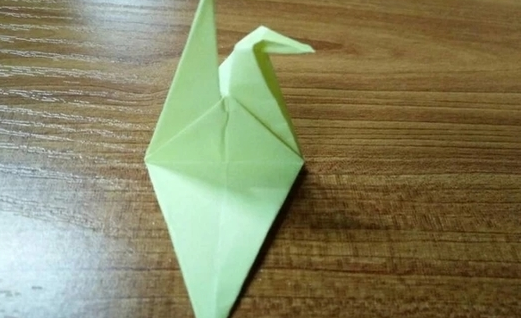 如何叠千纸鹤,怎么叠千纸鹤一步一步教简单图27