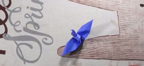 如何叠千纸鹤,怎么叠千纸鹤一步一步教简单图4