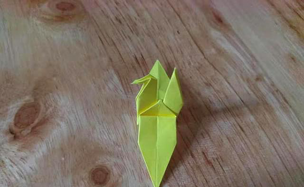 如何叠千纸鹤,怎么叠千纸鹤一步一步教简单图36