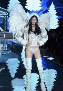 ​全球第一美女究竟长啥样(西施是四大美女中最美的吗)