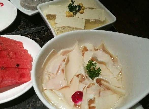 首次吃海底捞，不想花冤枉钱，要记好“3不点”！吃1口就知道坑