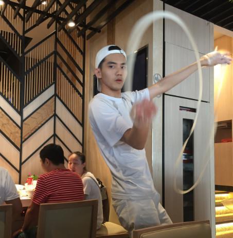 首次吃海底捞，不想花冤枉钱，要记好“3不点”！吃1口就知道坑