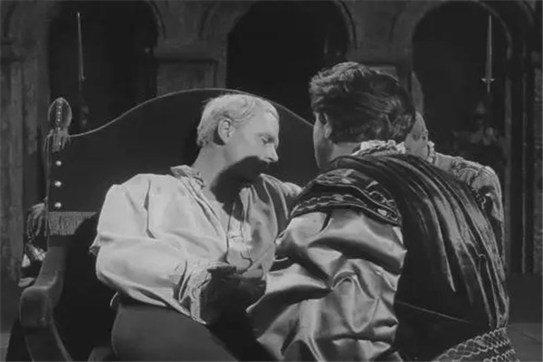 哈姆雷特的作者是谁：威廉·莎士比亚（英国文学）