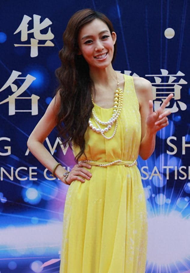 华语女歌手范玮琪