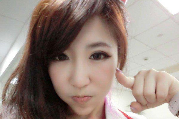 lol女证明球王贝拉部分材料 七煌球王贝拉为什么会离启证明