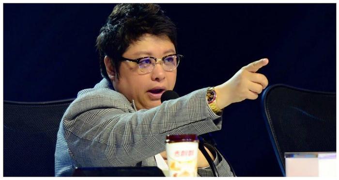 面筋哥从捡破烂到月入百万，当初却被韩红骂：滚下去