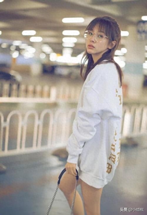 《快乐大本营》王子文首次长发出场，美翻在场观众