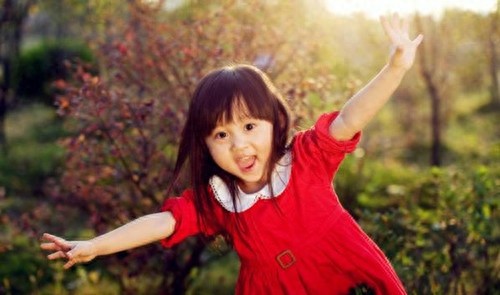 无敌小葡萄可爱图片_有女如小葡萄足矣