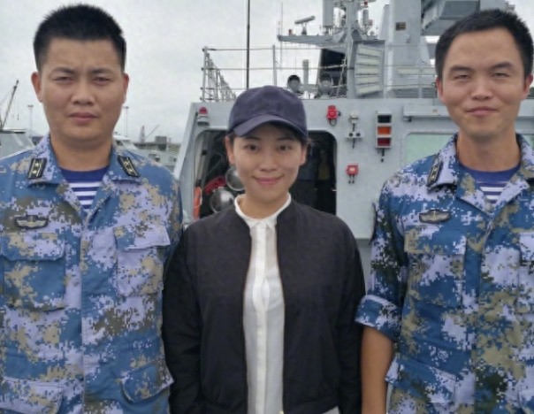 央视主持人劳春燕