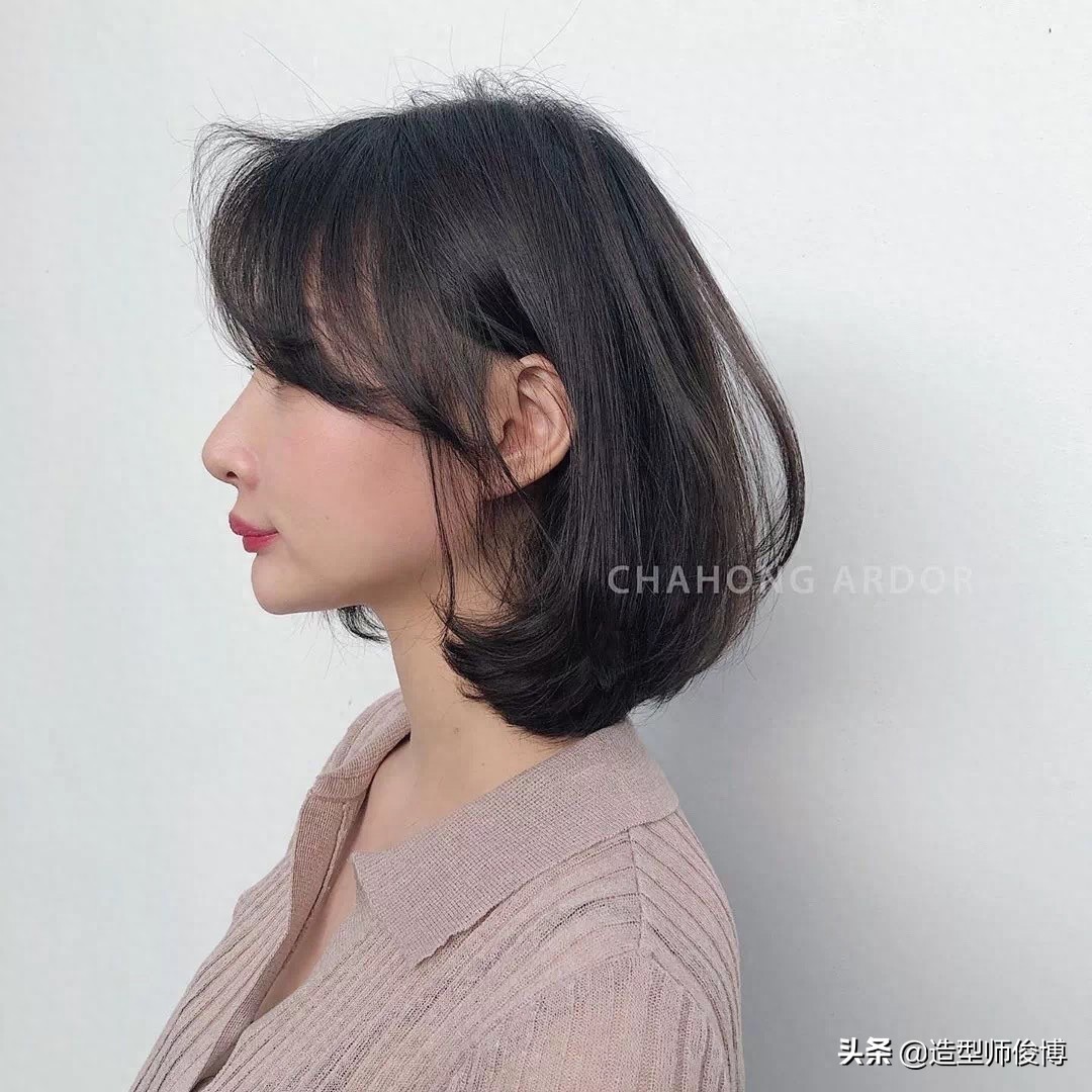 2020流行韩式短发c卷发型，高级感十足