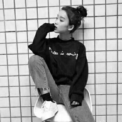 霸气微信头像帅气冷酷黑白