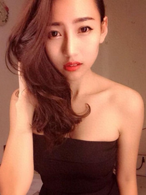 马来妹“美艳姐姐”曝光