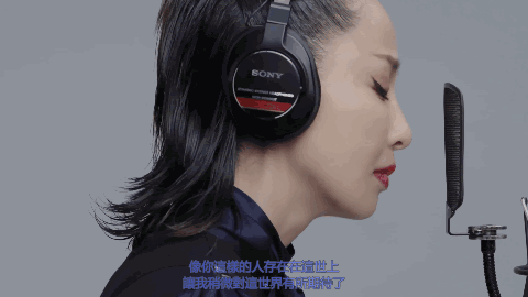 日本国宝级歌姬（失去听力10年的日本歌姬）(31)