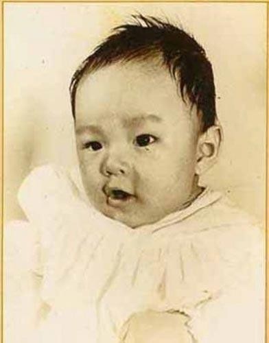 周星驰从小到大照片合集——这个一直陪伴我们的男人终于老了