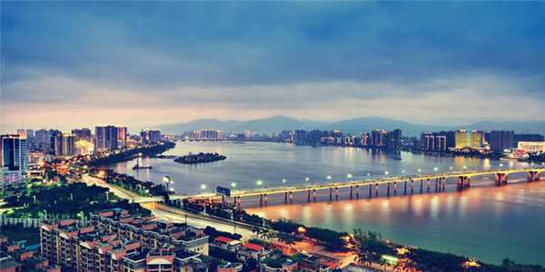 广东粤东粤西粤北怎么划分(广东分为粤东粤北粤南粤西)