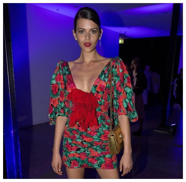 小李子真爱“第23号女友”终成正宫？盘点莱昂纳多的最全超模女友