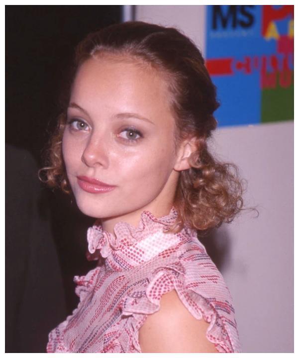 小李子真爱“第23号女友”终成正宫？盘点莱昂纳多的最全超模女友