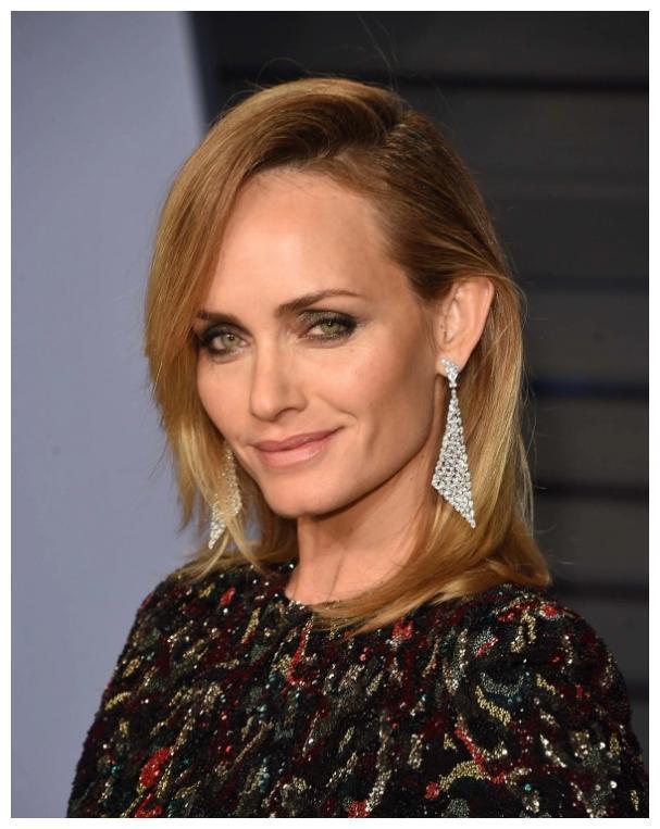 小李子真爱“第23号女友”终成正宫？盘点莱昂纳多的最全超模女友