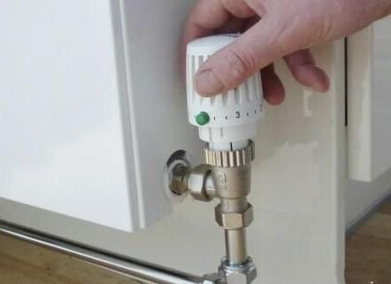 开暖气要开加湿器吗，家里暖气太暖了，怎么办？图5