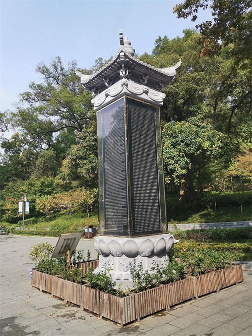 中国四大名刹之一：南京栖霞寺