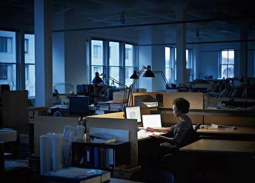 国家整改996工作制(正观两会快评对于996工作制)(1)