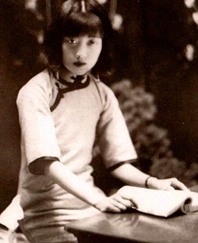 末代皇后婉容照片：至死不知道孩子被烧死，图八吸大麻后容颜憔悴