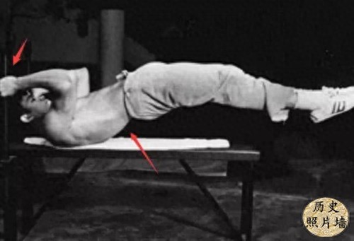 一组李小龙训练旧照，告诉你他为什么这么厉害！图九正在电击训练