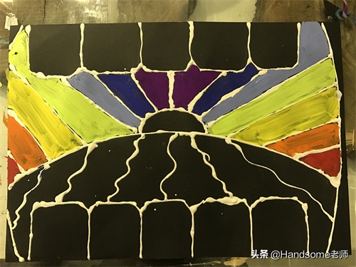 幼教之创意美术课程:沥粉画色彩构成——牙齿大街的新鲜事