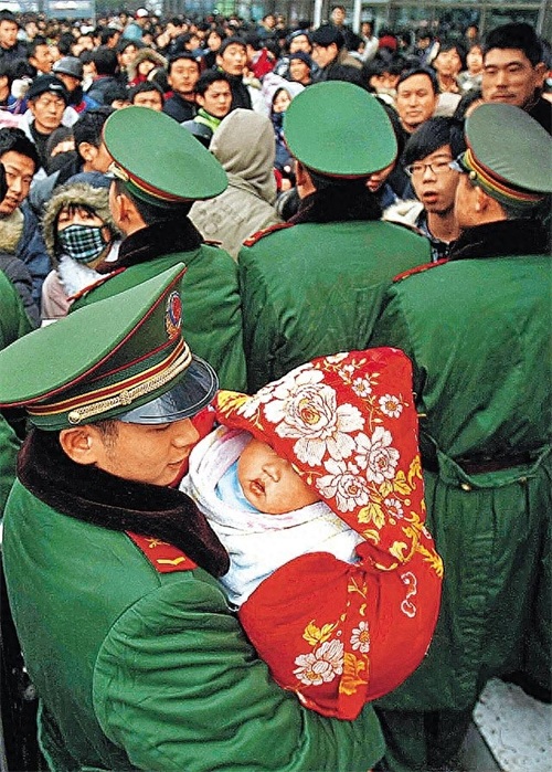 2008年南方雪灾，带你重回冰冻的记忆，那年你在哪？