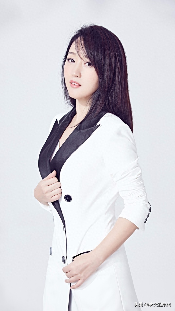 杨钰莹，1971年5月11日出生于江西省南昌市，带给我们的完美声线