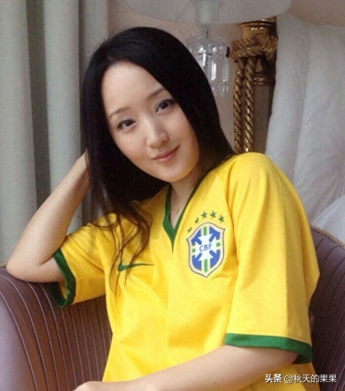 杨钰莹，1971年5月11日出生于江西省南昌市，带给我们的完美声线