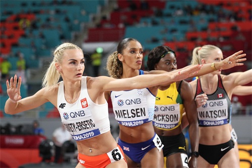 田径——女子4X400米接力决赛赛况